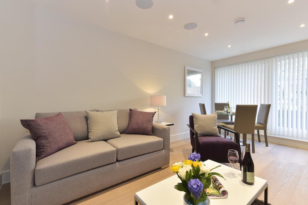 Tower Bridge City Apartments London Room photo